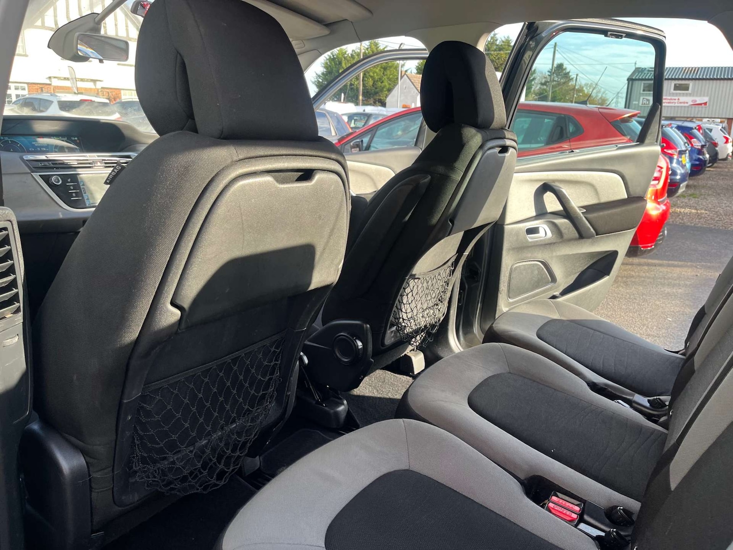 Used Citroen C4 Picasso 2013 for sale - 76567763: Photo 37