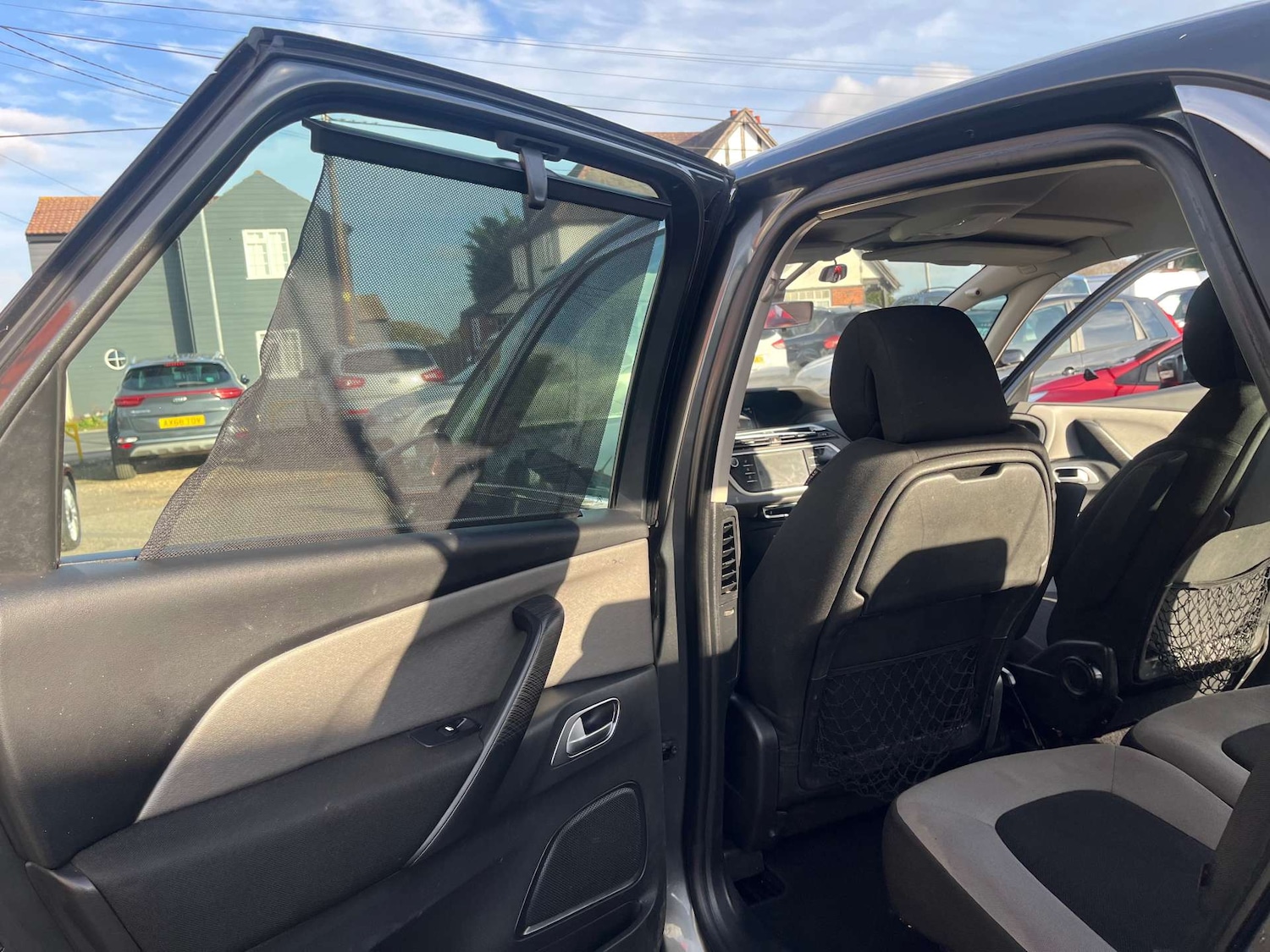 Used Citroen C4 Picasso 2013 for sale - 76567763: Photo 39