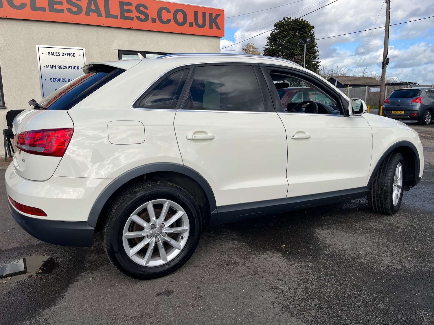 Used Audi Q3 2012 for sale - 76363969: Photo 14