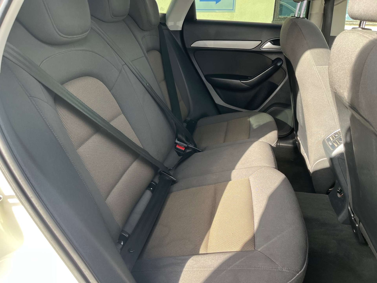 Used Audi Q3 2012 for sale - 76363969: Photo 29