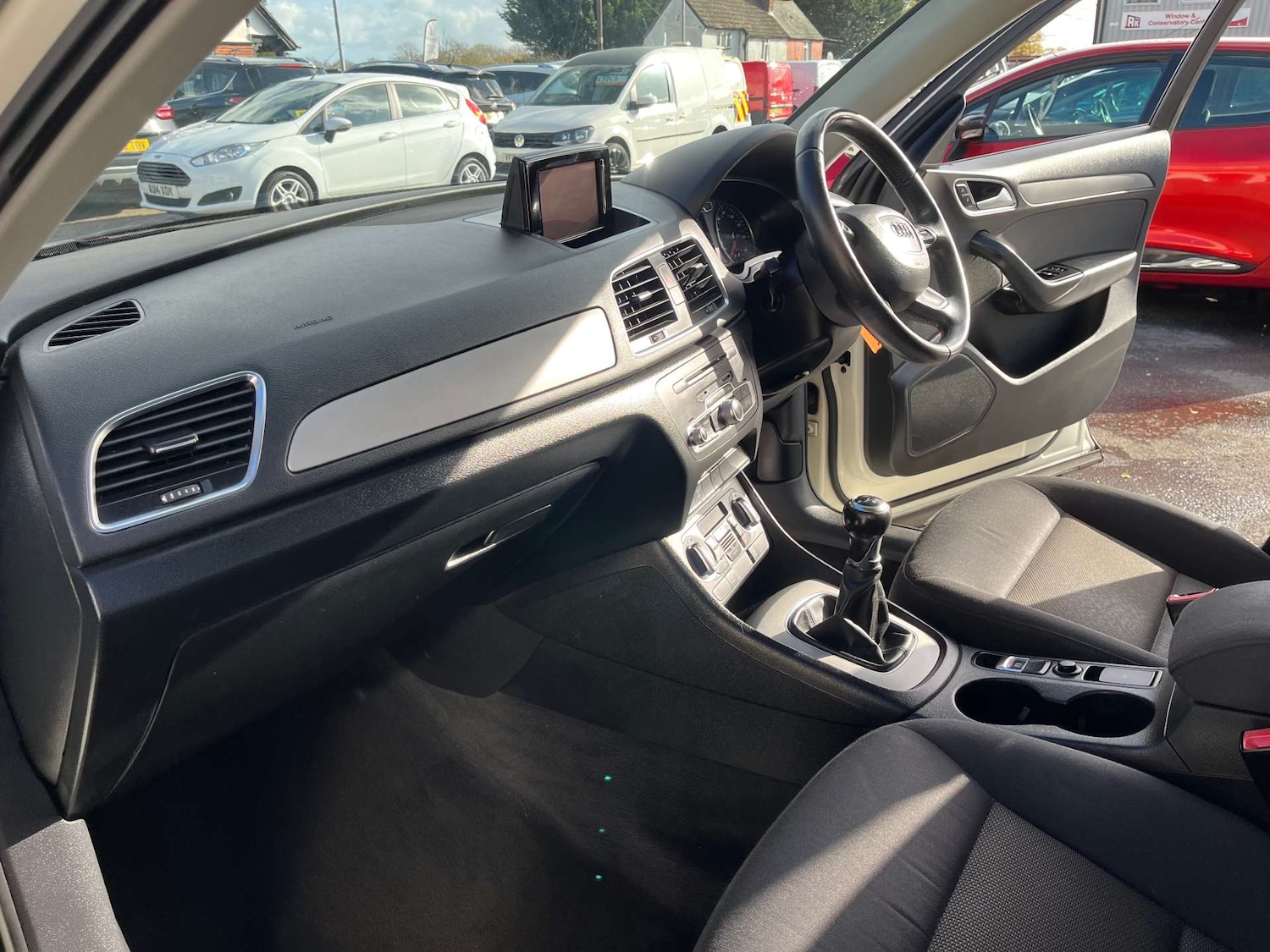 Used Audi Q3 2012 for sale - 76363969: Photo 39