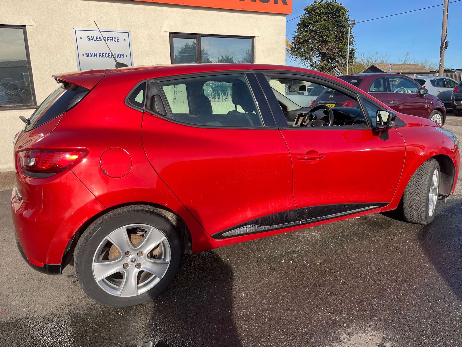 Used Renault Clio 2014 for sale - 76414886: Photo 14