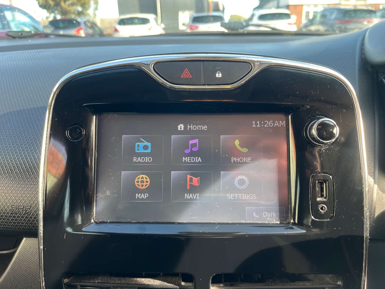 Used Renault Clio 2014 for sale - 76414886: Photo 24