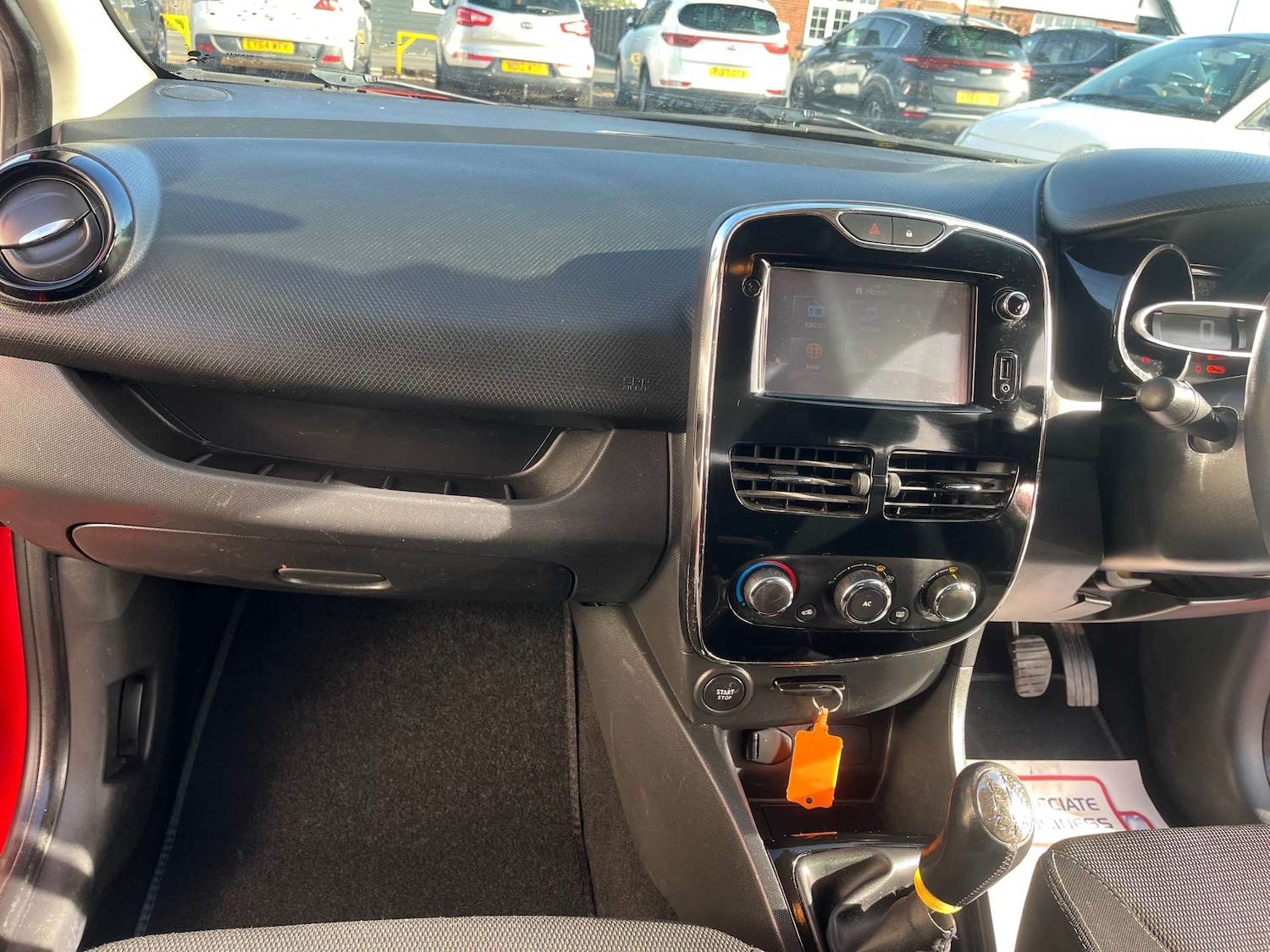 Used Renault Clio 2014 for sale - 76414886: Photo 40