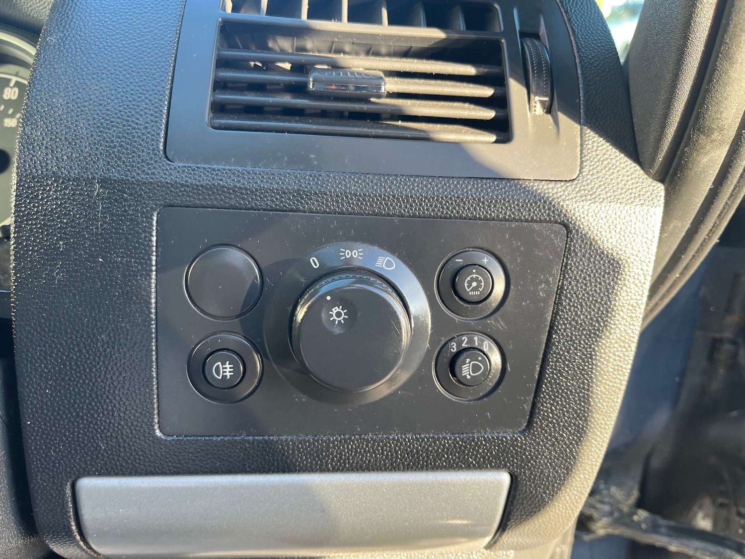 Used Vauxhall Zafira 2011 for sale - 76651377: Photo 19