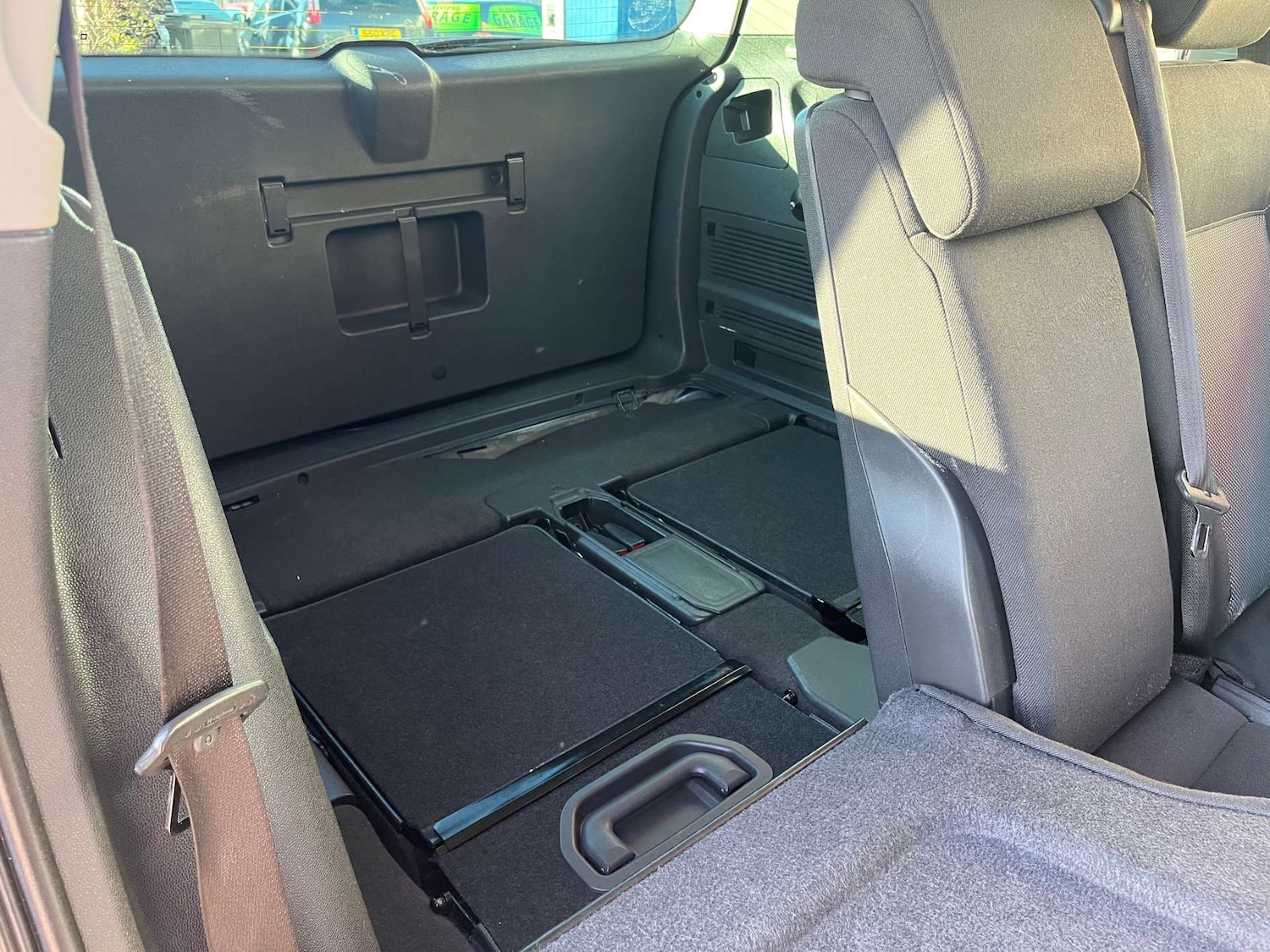 Used Vauxhall Zafira 2011 for sale - 76651377: Photo 32