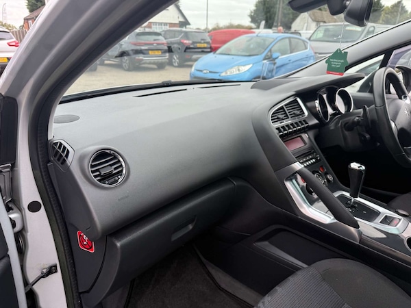 Used Peugeot 3008 2013 for sale - 76301962: Photo 10
