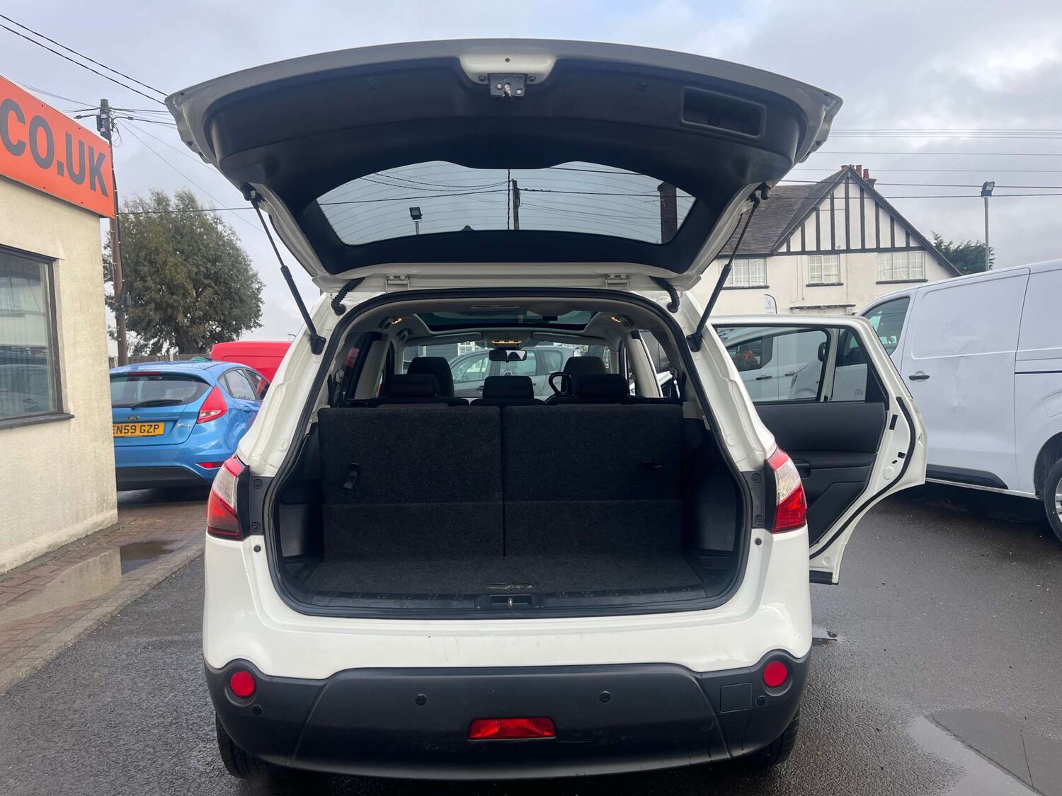 Used Nissan Qashqai+2 2012 for sale - 77380647: Photo 35