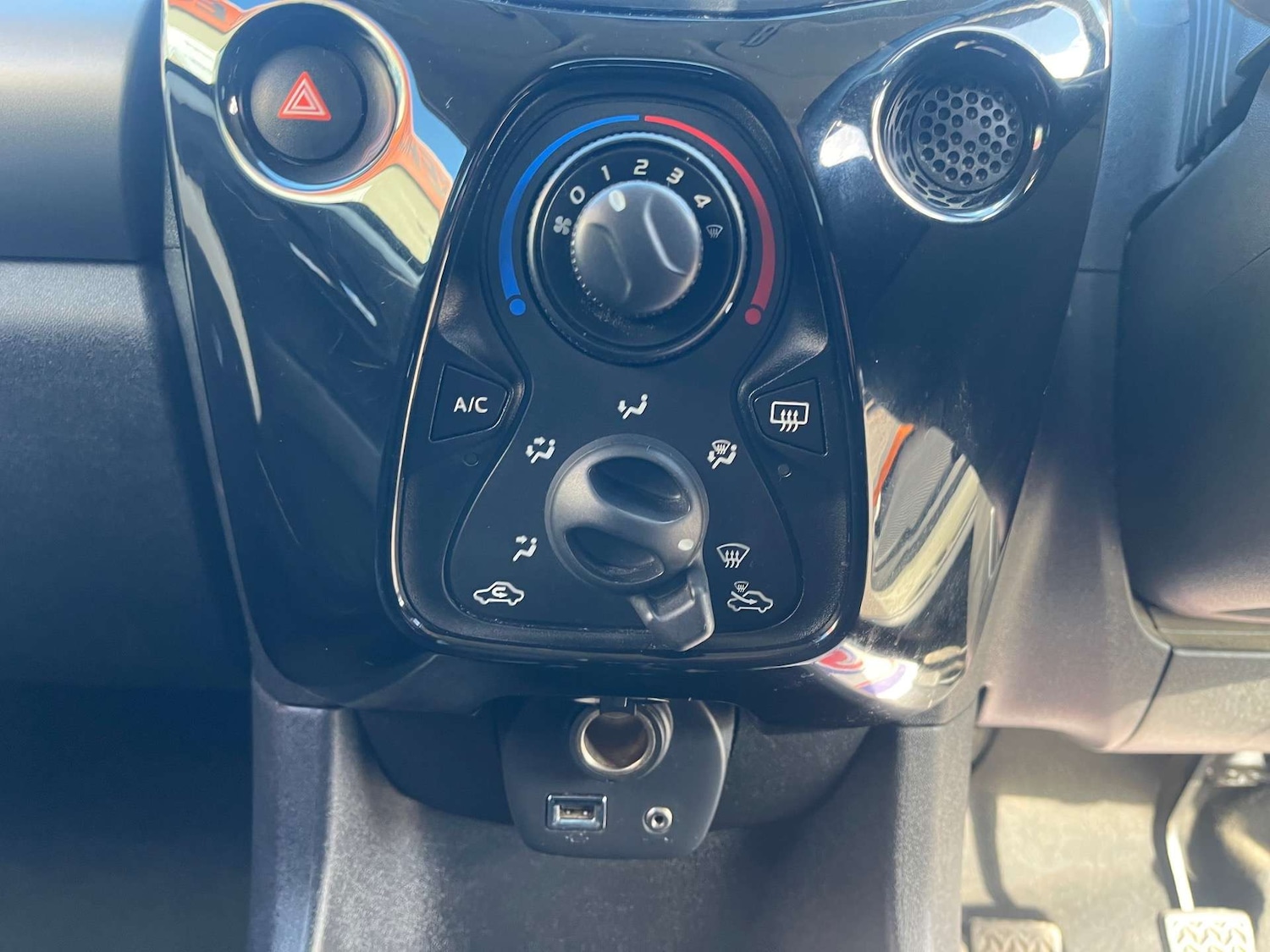 Vehicle 27