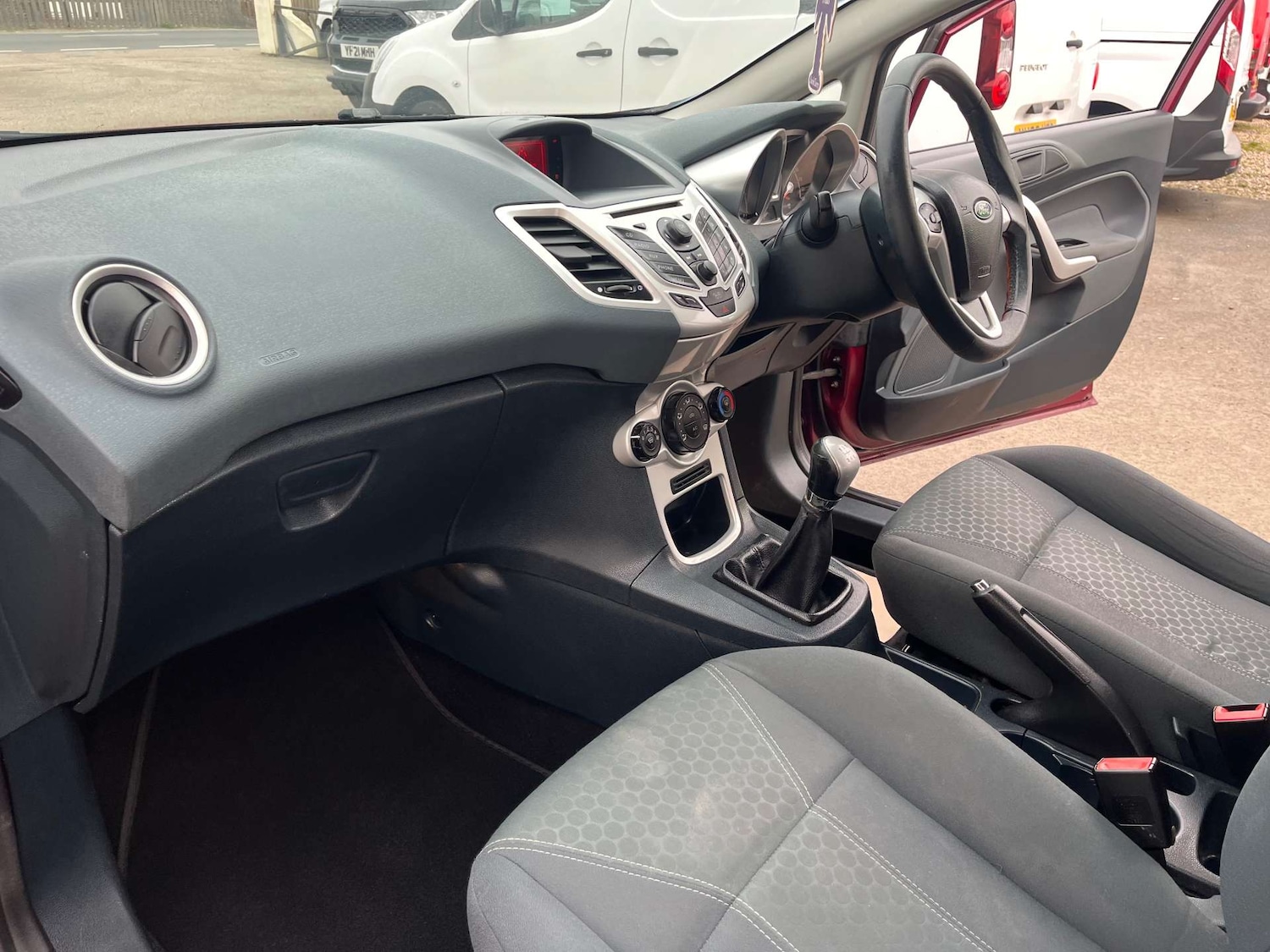 Used Ford Fiesta 2009 for sale - 77989926: Photo 37