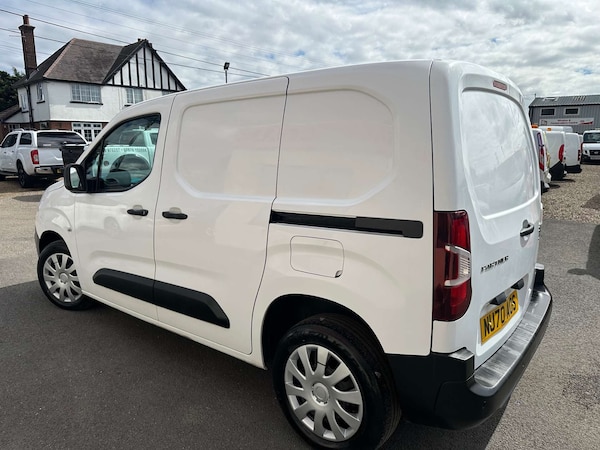 Used Peugeot Partner 2020 for sale - 75639979: Photo 9