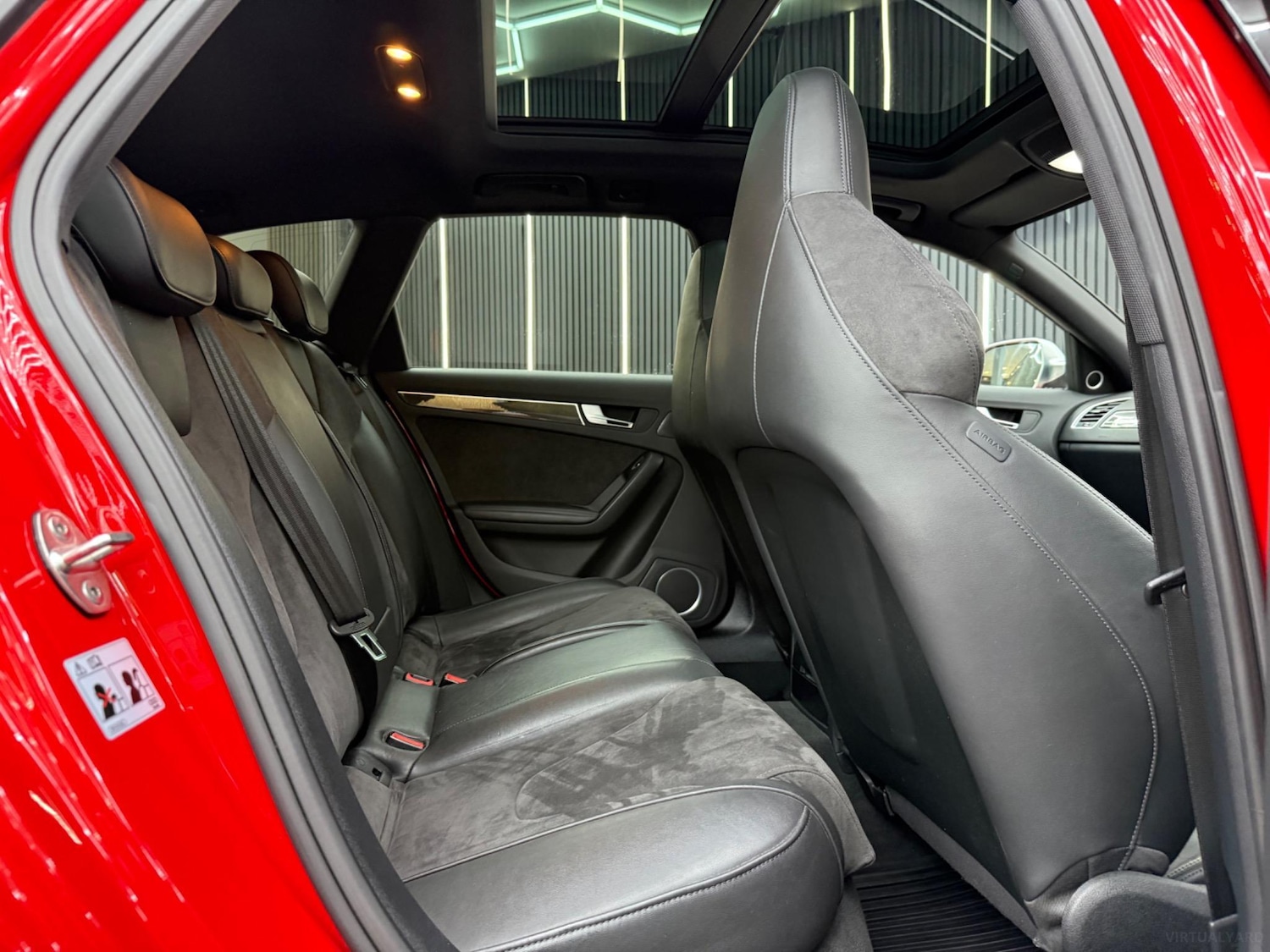 Used Audi RS4 2013 for sale - 76692936: Photo 12