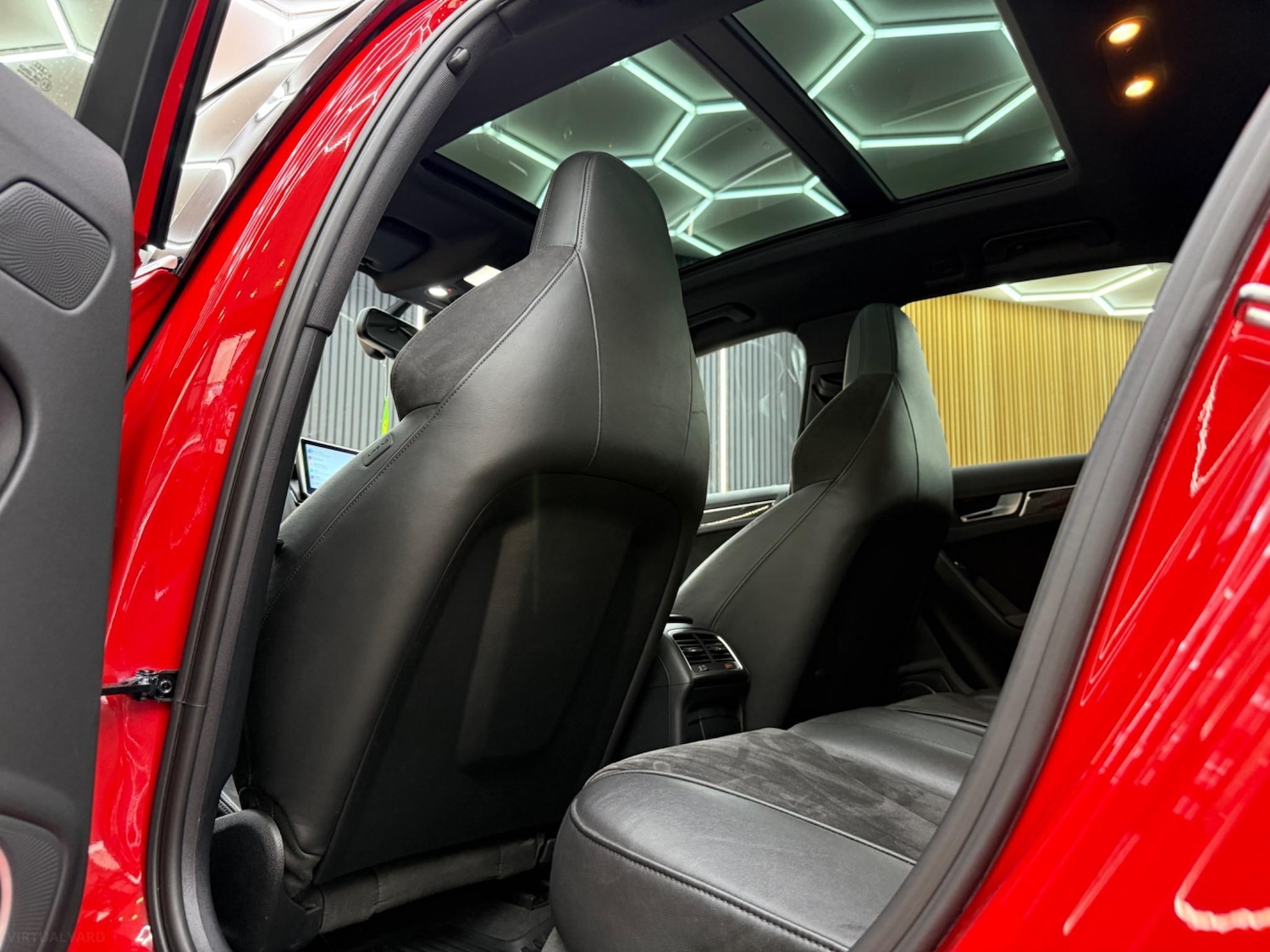 Used Audi RS4 2013 for sale - 76692936: Photo 13