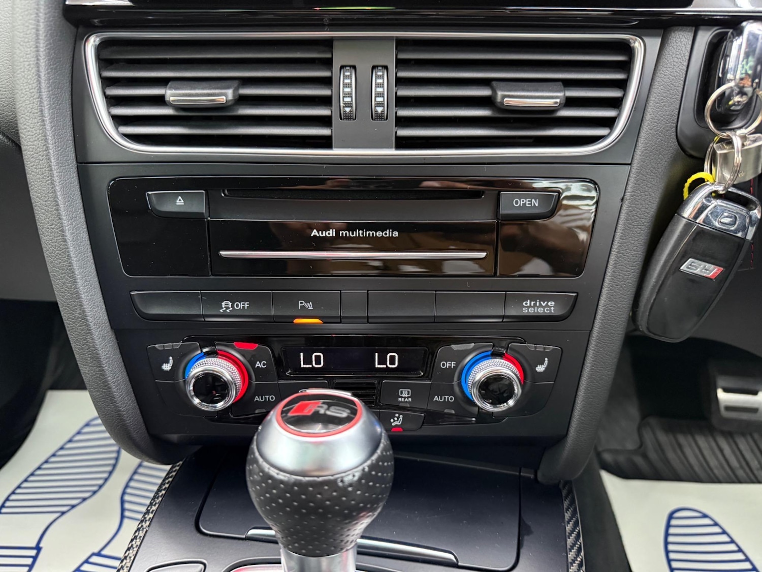 Used Audi RS4 2013 for sale - 76692936: Photo 31