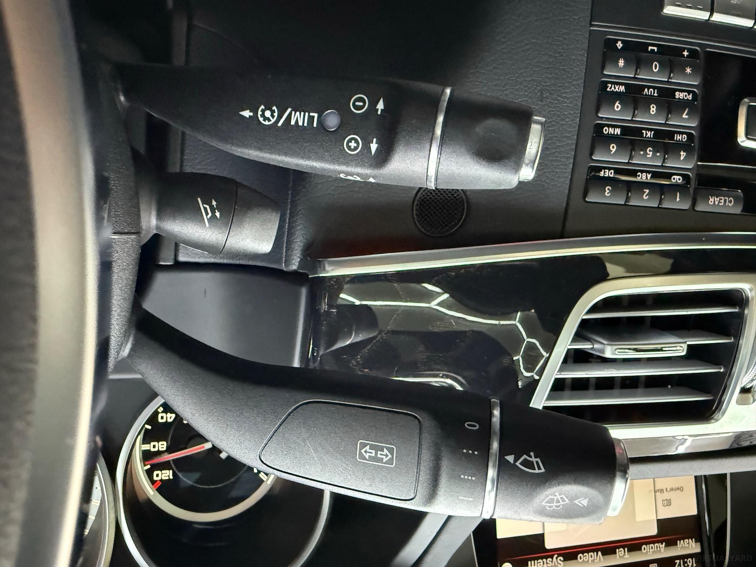 Used Mercedes-Benz E Class 2015 for sale - 76692913: Photo 49