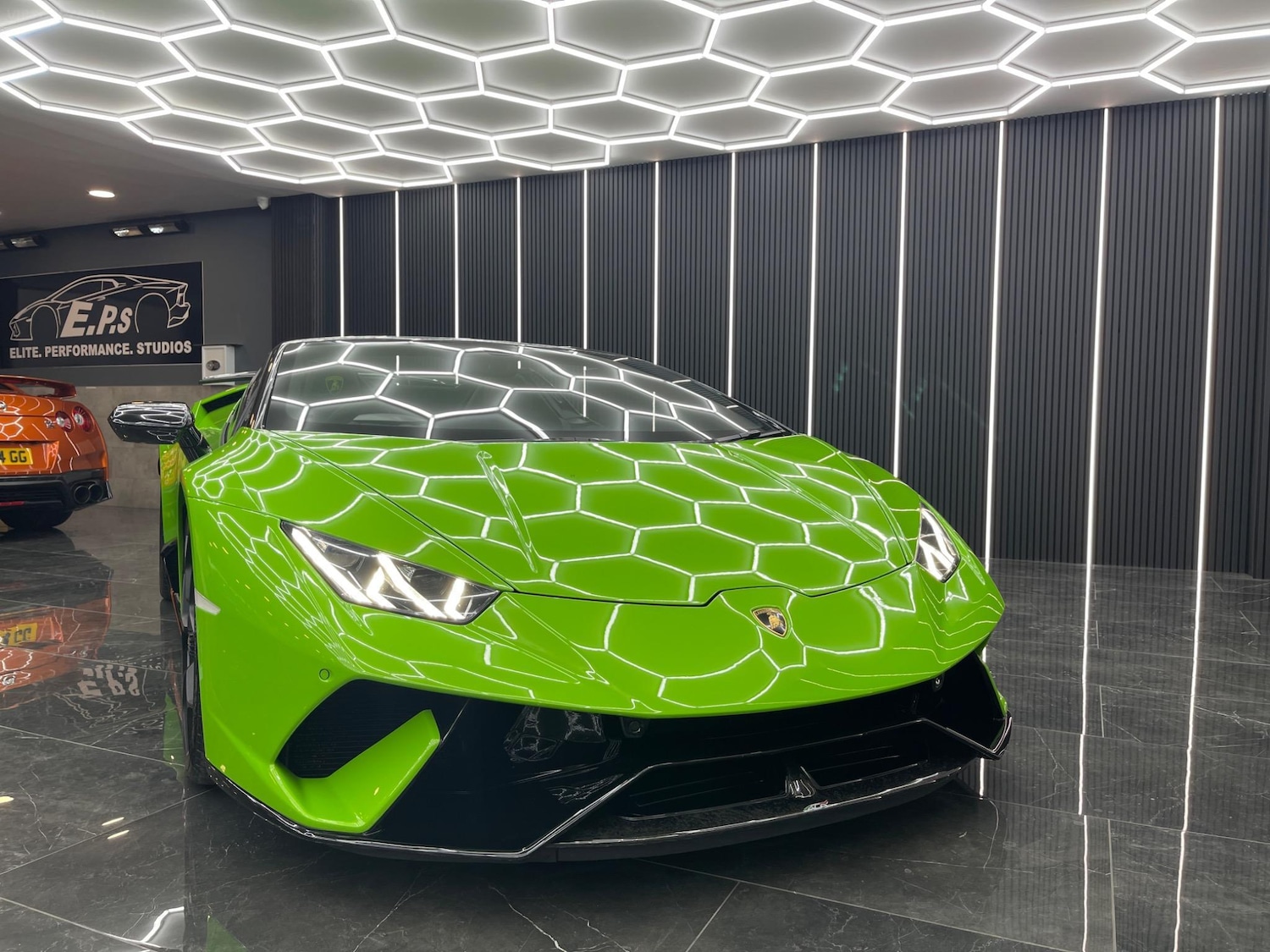 Used Lamborghini Huracan 2019 for sale - 76692912: Photo 15