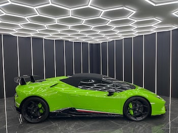 Used Lamborghini Huracan 2019 for sale - 76692912: Photo