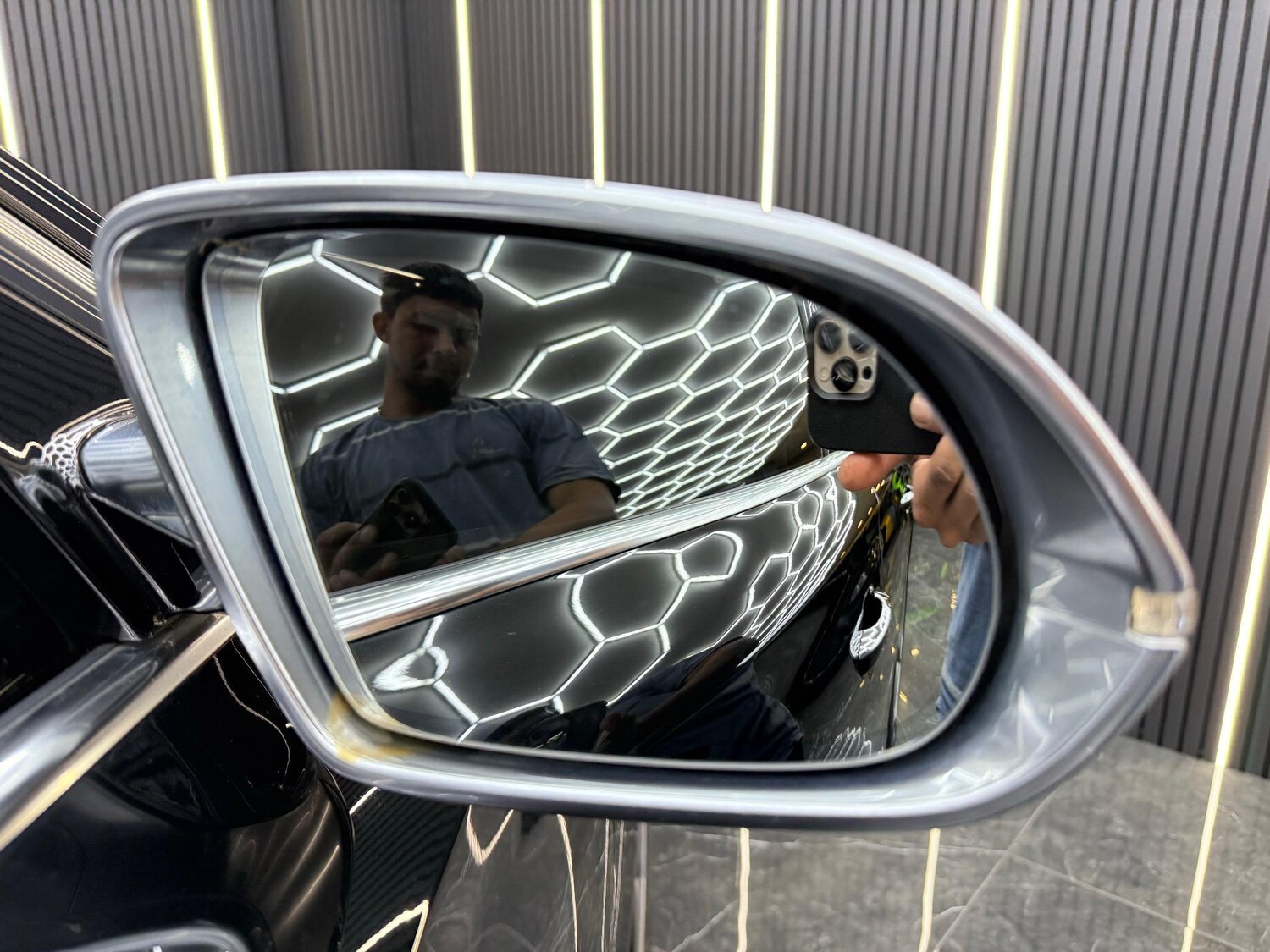 Used Audi A8 2016 for sale - 76692911: Photo 42