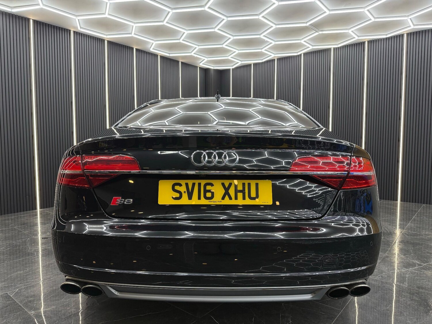 Used Audi A8 2016 for sale - 76692911: Photo 8