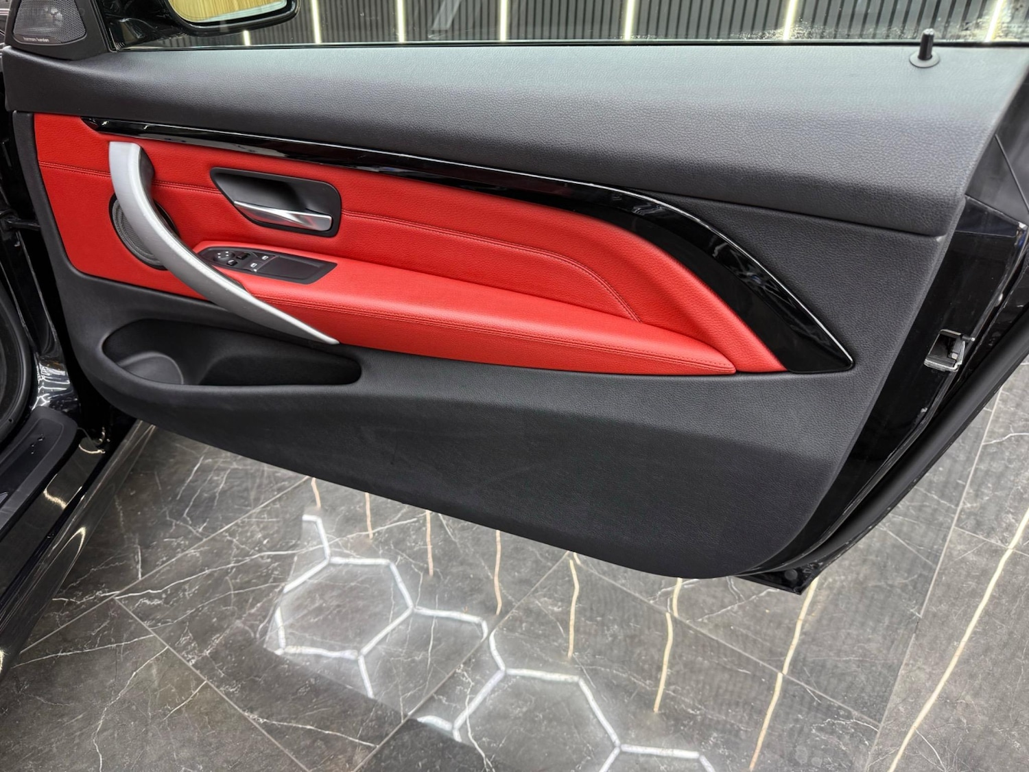 Used BMW 4 Series 2018 for sale - 76692915: Photo 30