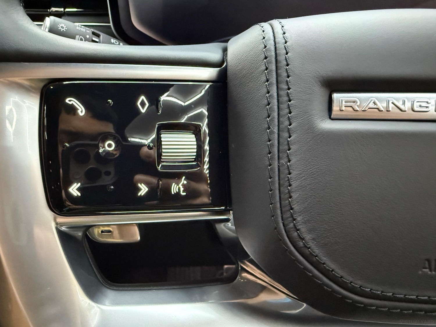 Used Land Rover Range Rover 2025 for sale - 77353995: Photo 8