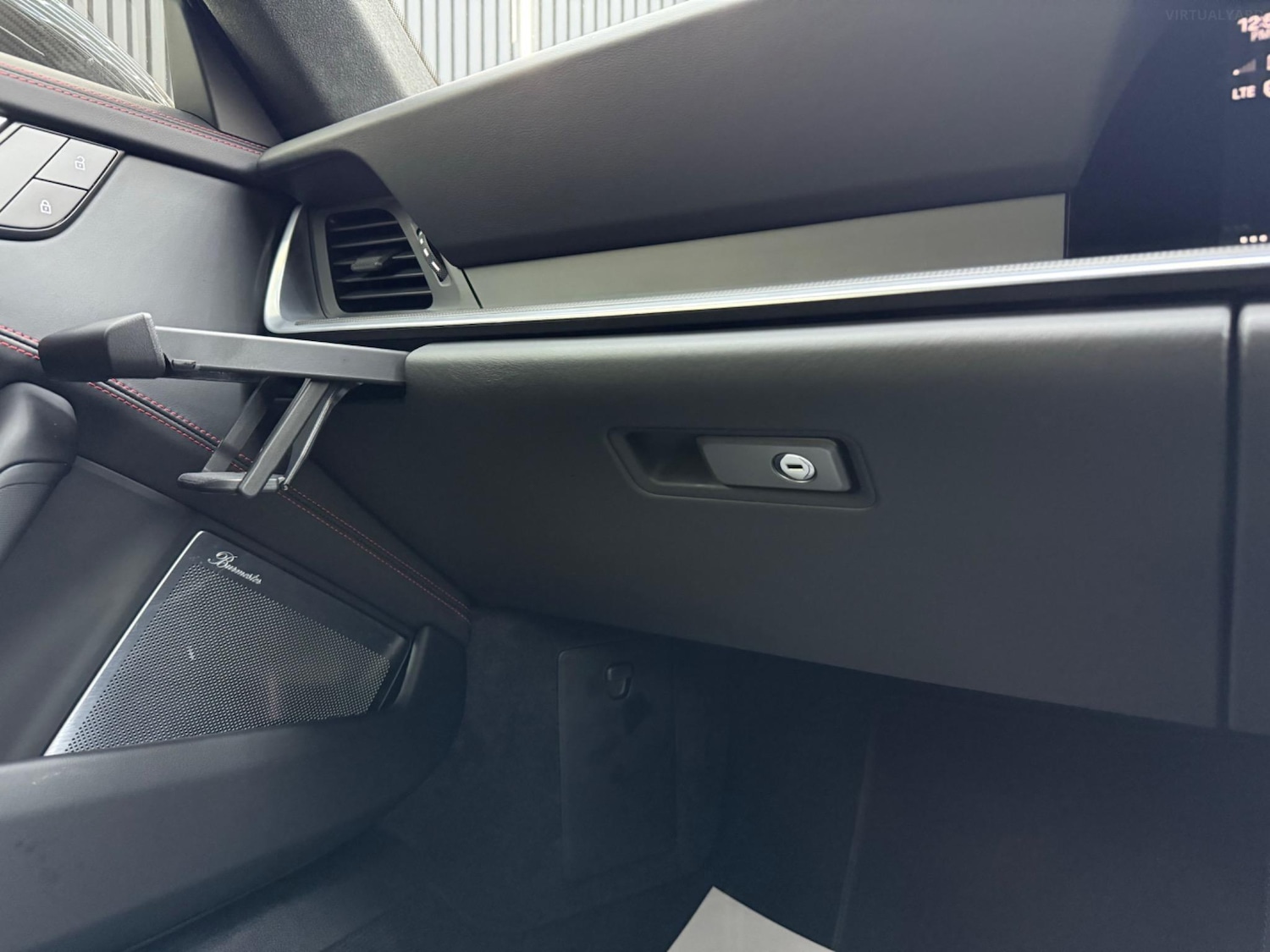 Used Porsche 911 2022 for sale - 76957077: Photo 45