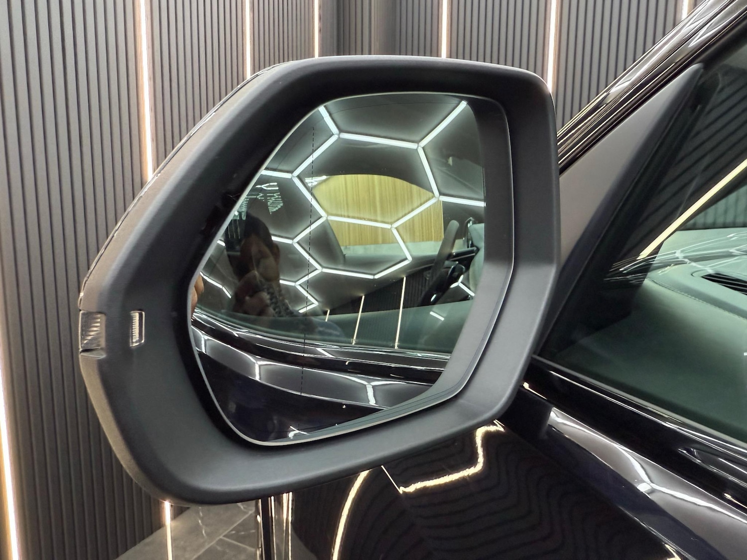 Used Audi RS Q8 2021 for sale - 76957081: Photo 42