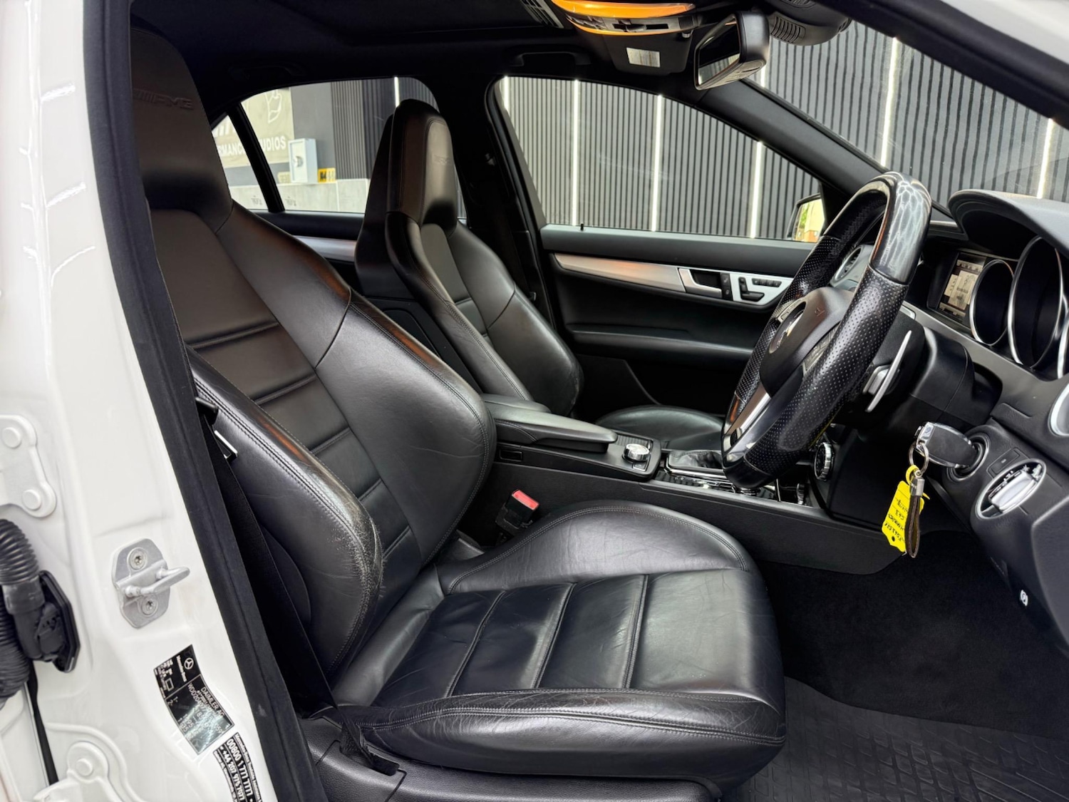 Used Mercedes-Benz C Class 2013 for sale - 76692935: Photo 11