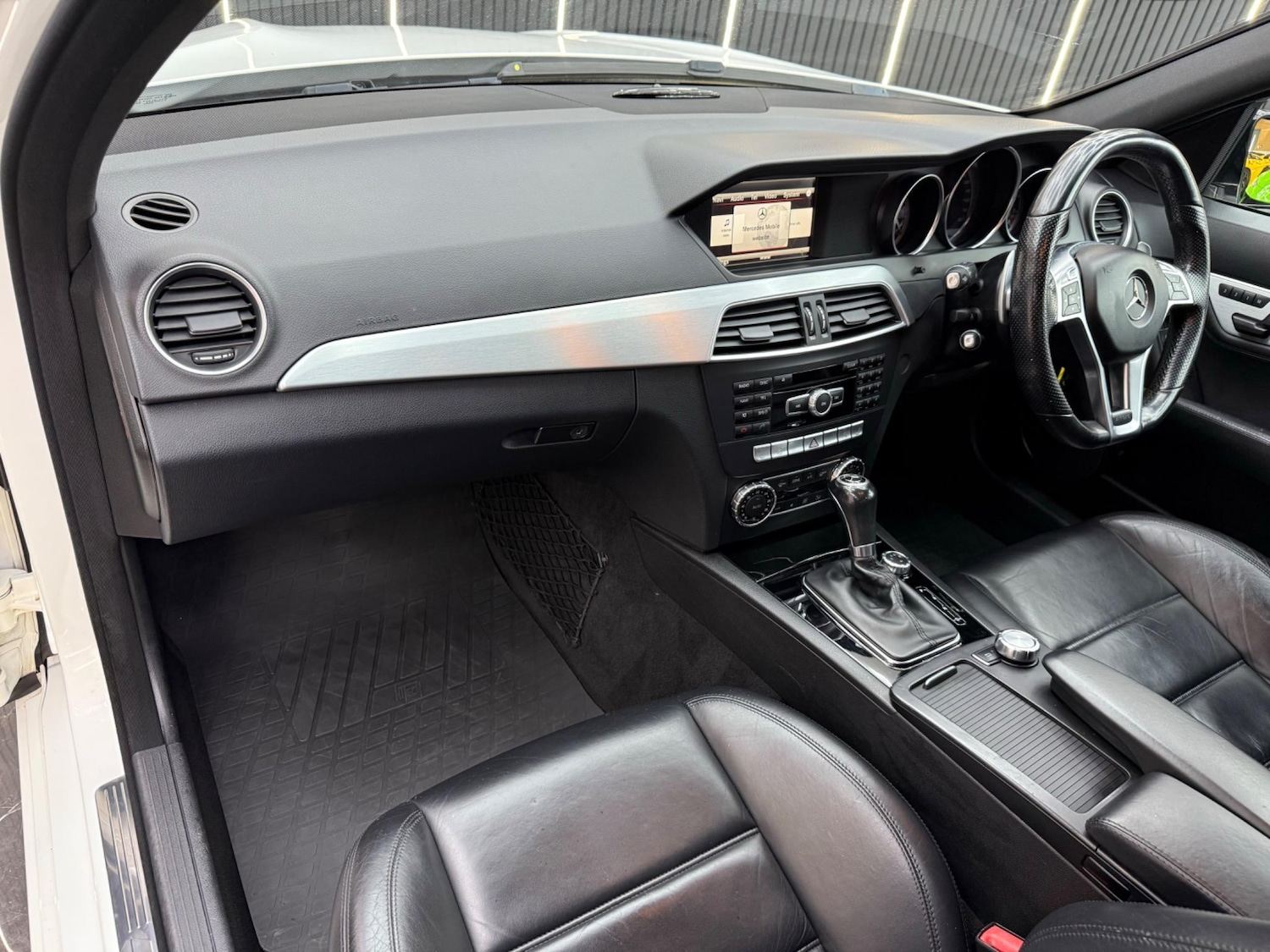 Used Mercedes-Benz C Class 2013 for sale - 76692935: Photo 13