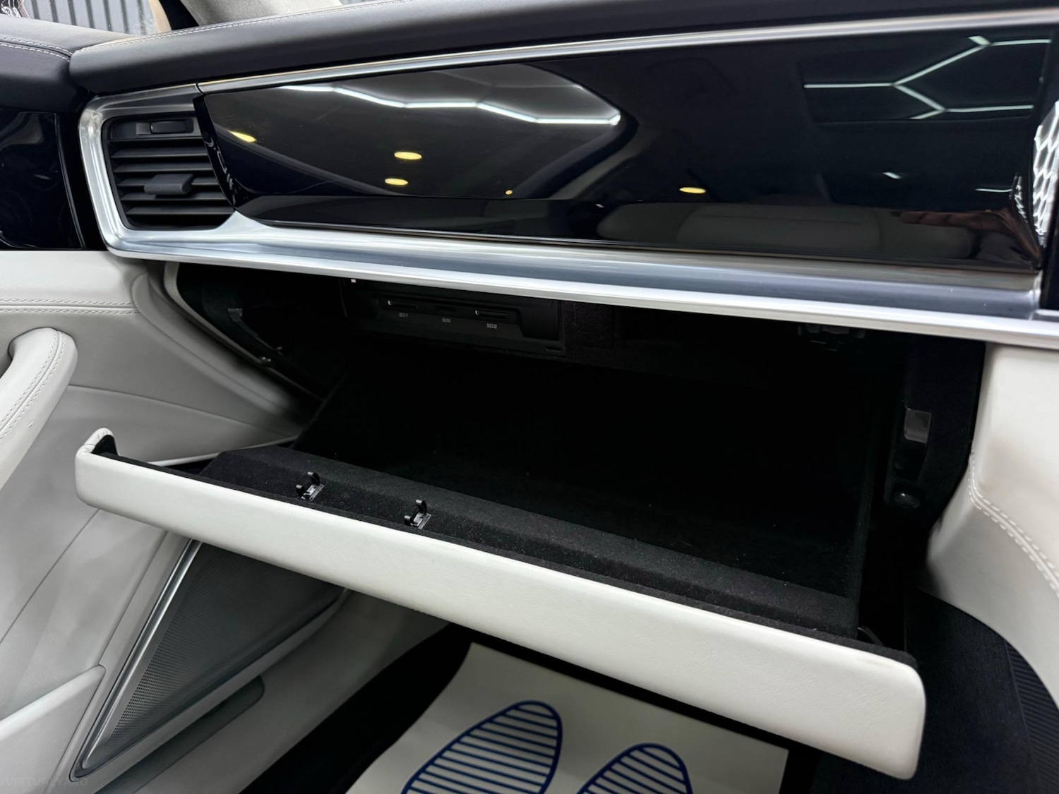 Used Porsche Panamera 2018 for sale - 77701413: Photo 23