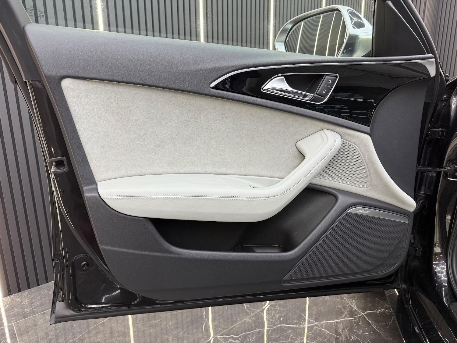 Used Audi RS6 2016 for sale - 76692930: Photo 45