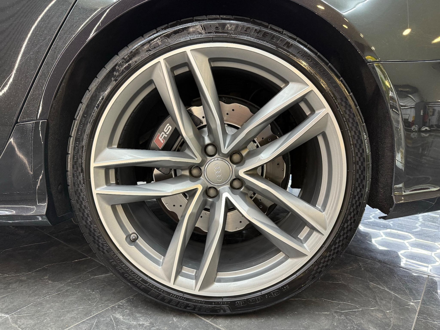 Used Audi RS6 2016 for sale - 76692930: Photo 48