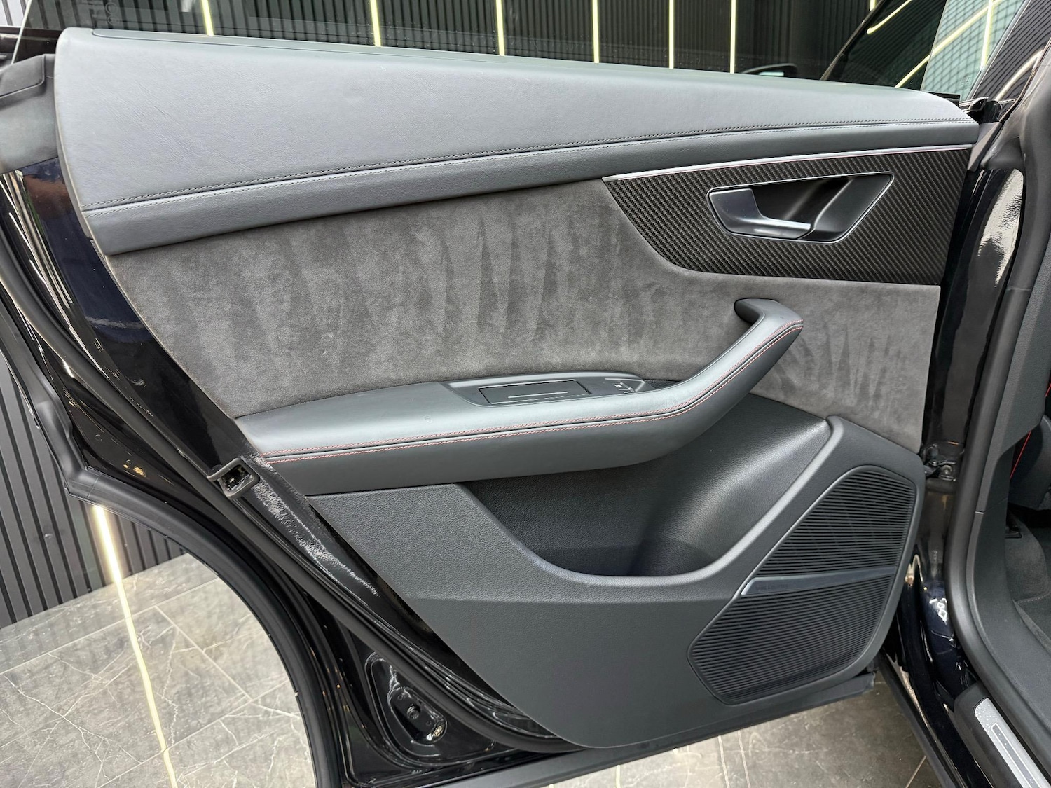 Used Audi RS Q8 2021 for sale - 77593120: Photo 33