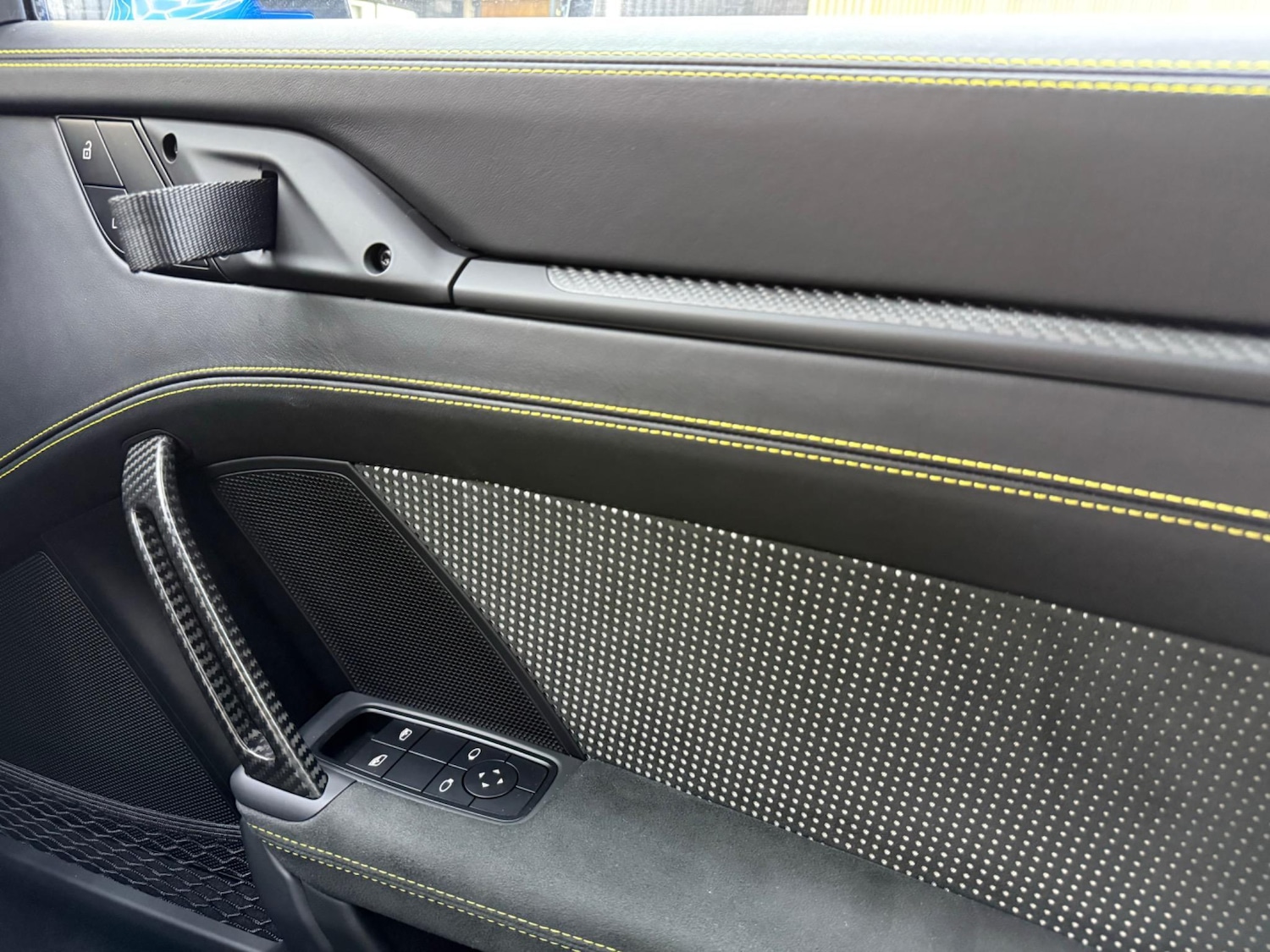 Used Porsche 911 2023 for sale - 77760914: Photo 14