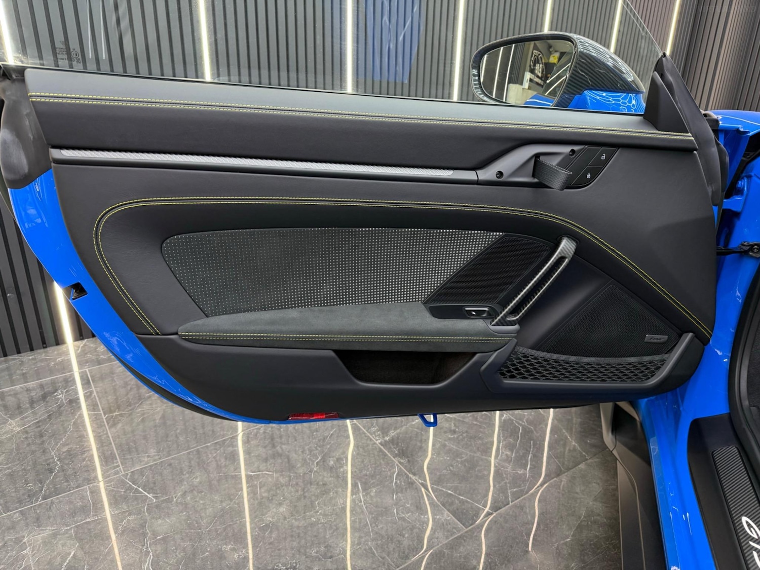 Used Porsche 911 2023 for sale - 77760914: Photo 24