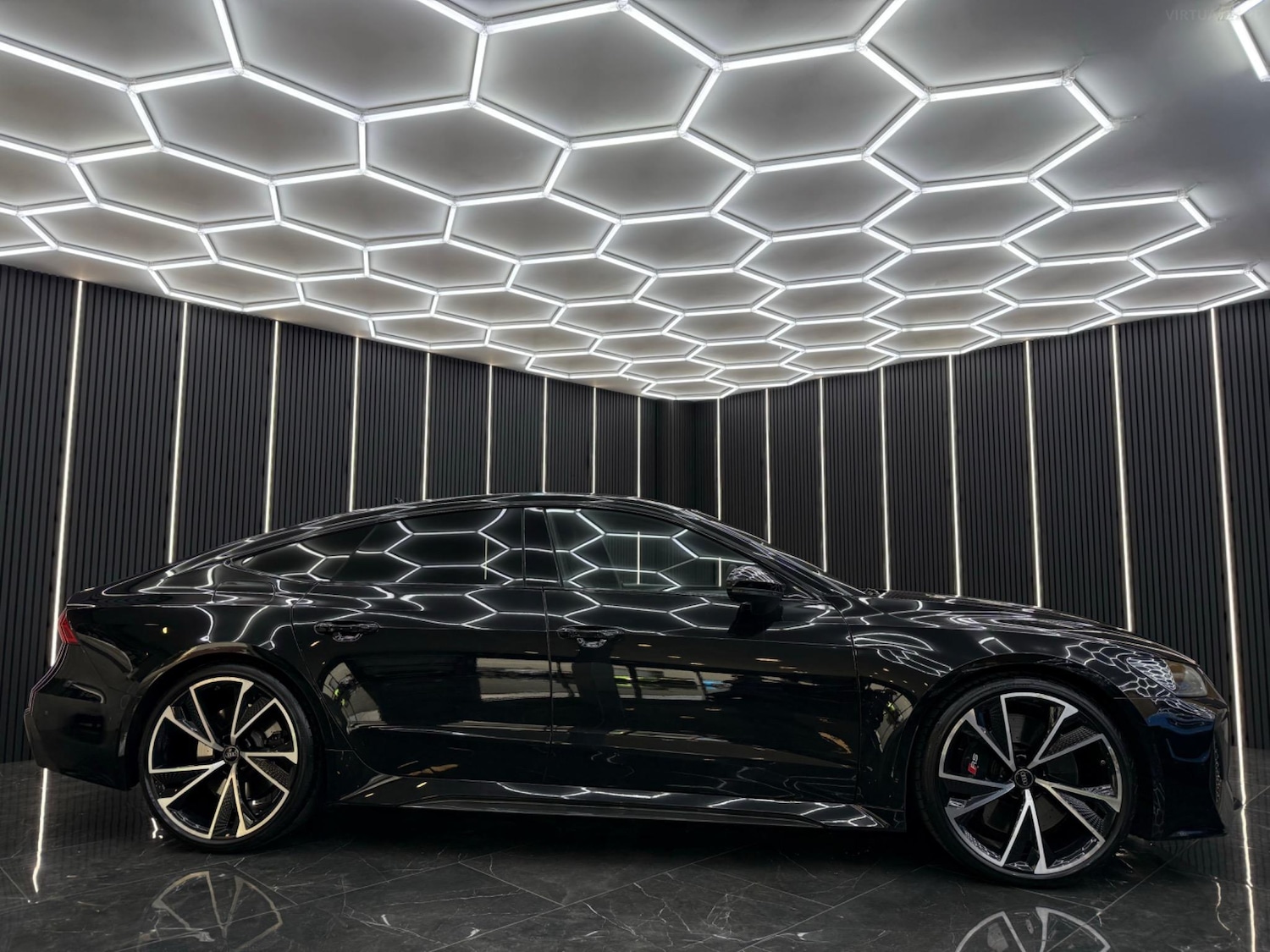 Used Audi RS7 2020 for sale - 76957084: Photo 2