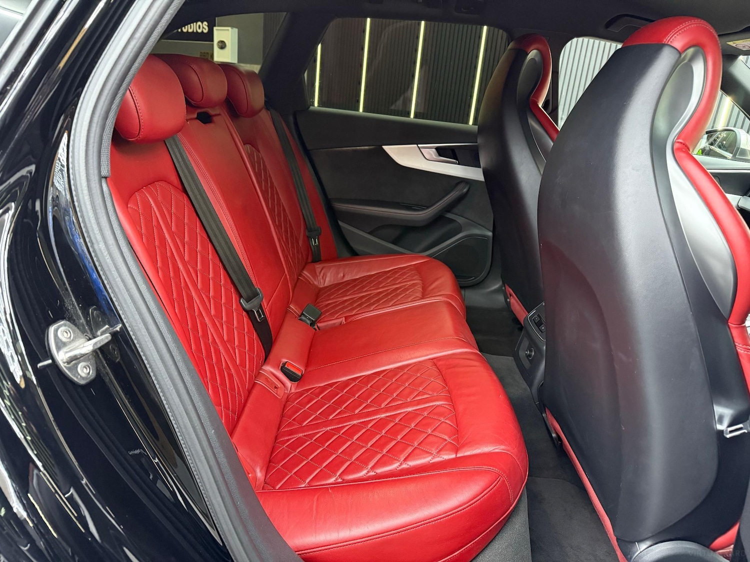 Used Audi A4 2017 for sale - 77353994: Photo 15