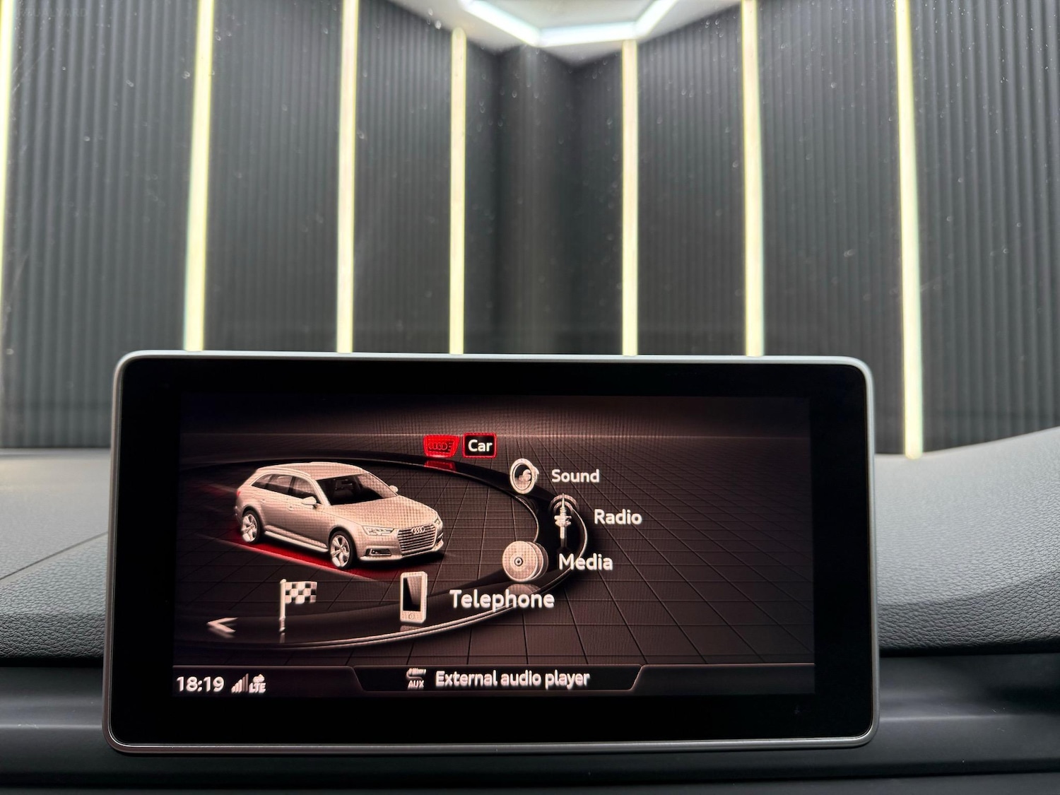 Used Audi A4 2017 for sale - 77353994: Photo 19