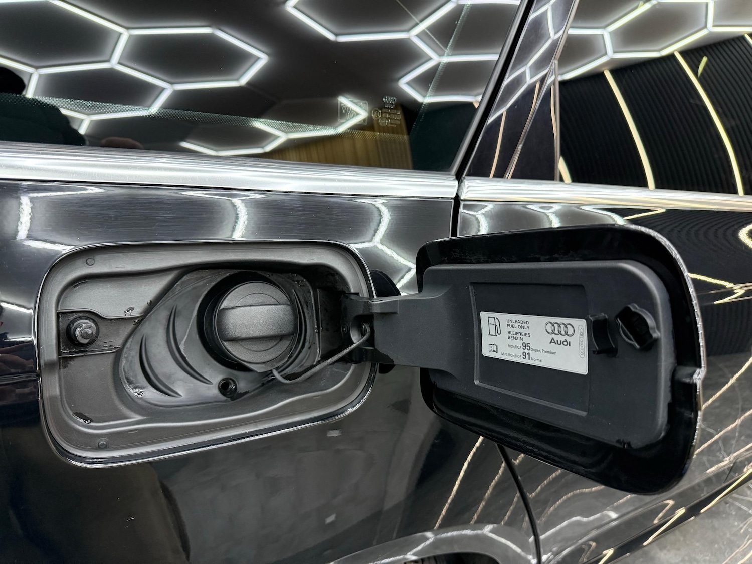 Used Audi A4 2017 for sale - 77353994: Photo 50