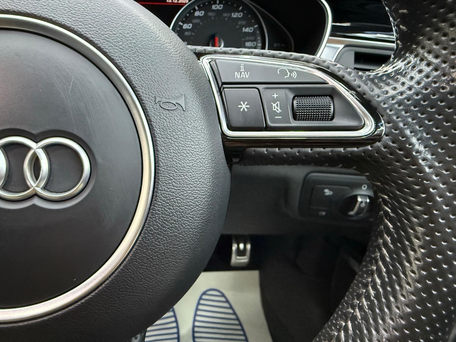 Used Audi RS6 2015 for sale - 77785340: Photo 12