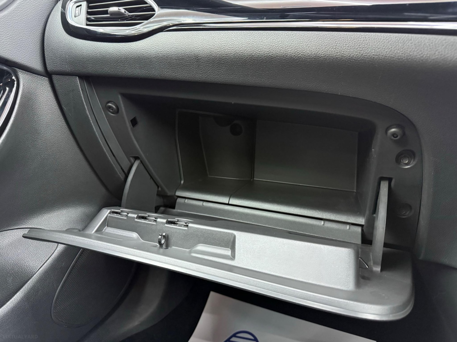 Used Vauxhall Astra 2017 for sale - 76692938: Photo 25