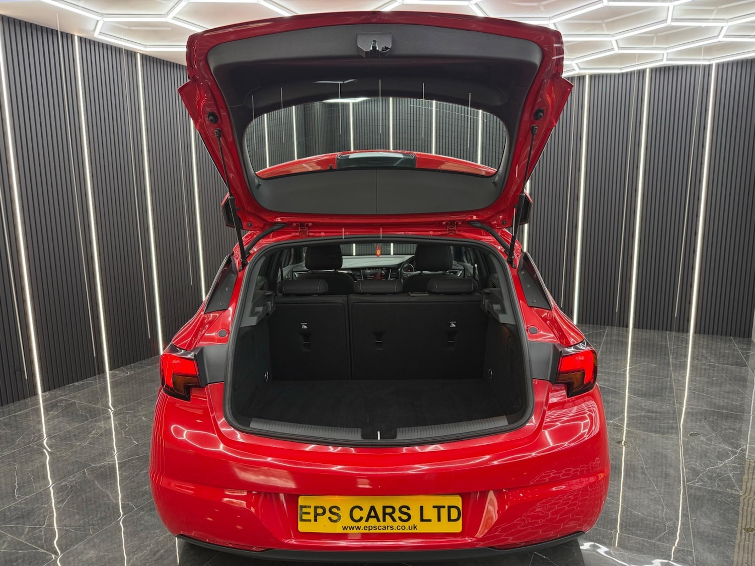 Used Vauxhall Astra 2017 for sale - 76692938: Photo 8