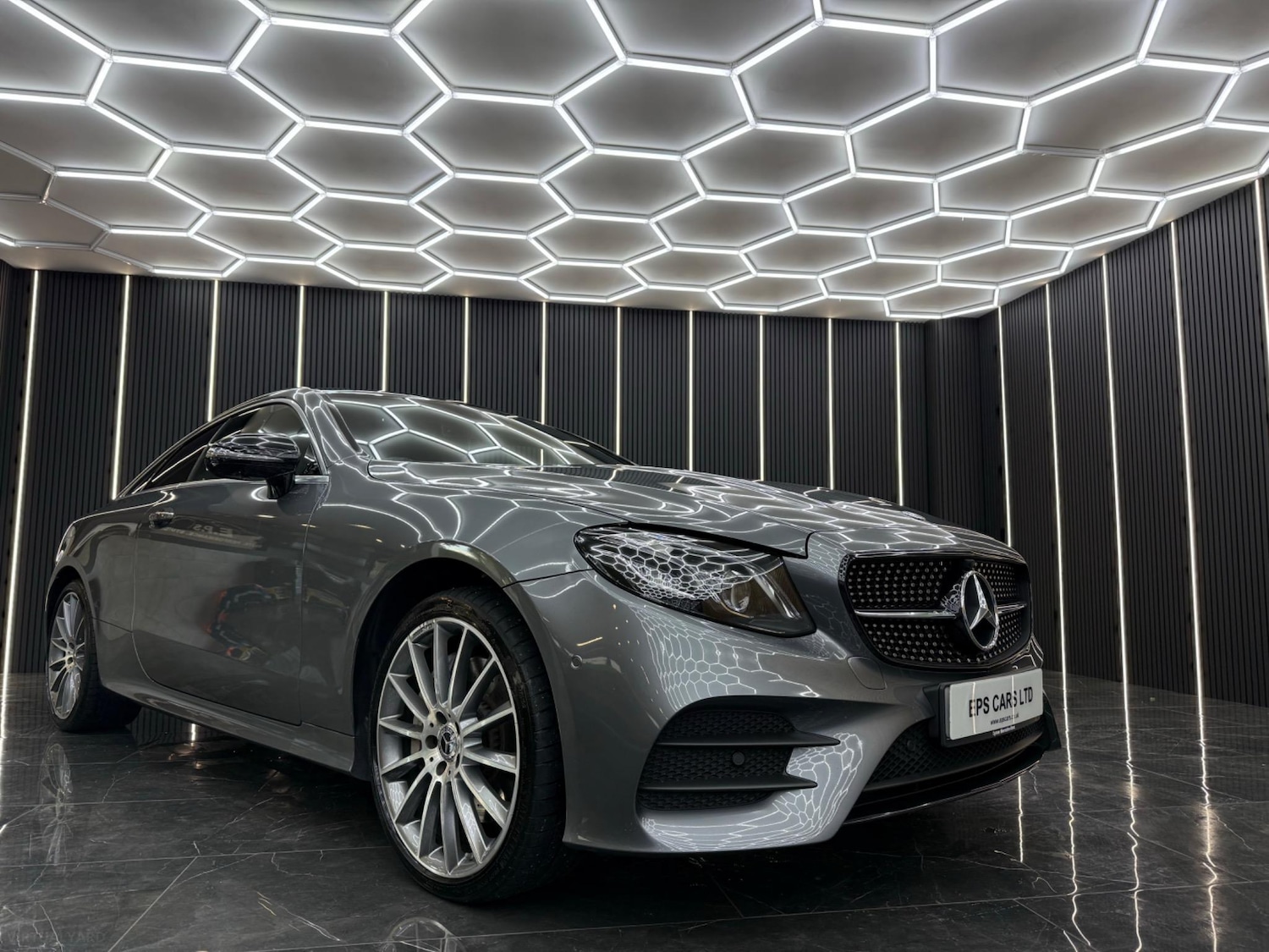 Used Mercedes-Benz E Class 2019 for sale - 76957085: Photo 1