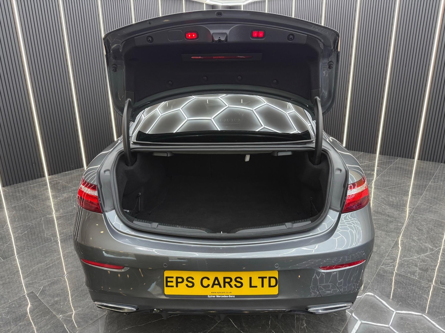 Used Mercedes-Benz E Class 2019 for sale - 76957085: Photo 10