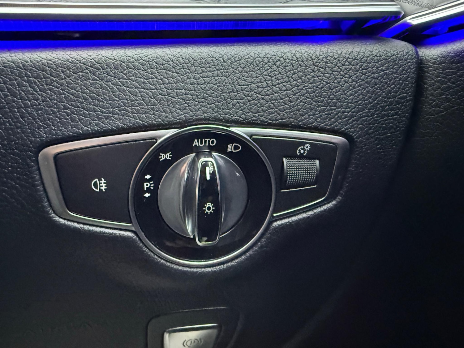 Used Mercedes-Benz E Class 2019 for sale - 76957085: Photo 20