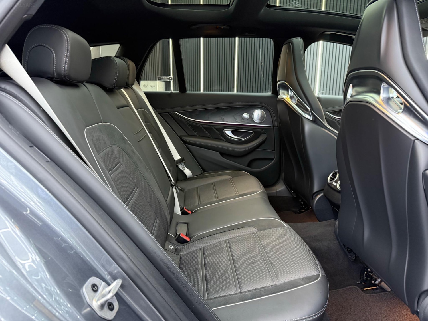 Used Mercedes-Benz E Class 2020 for sale - 76957080: Photo 38