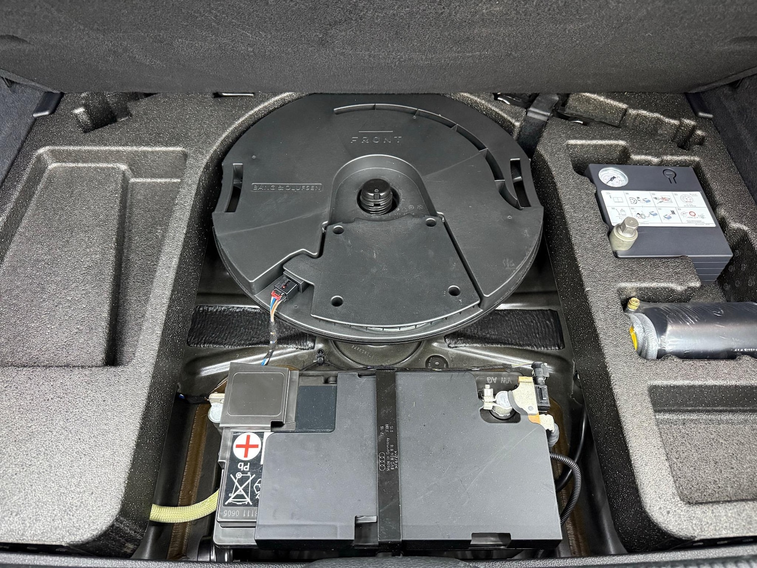 Used Audi RS3 2015 for sale - 76957092: Photo 46