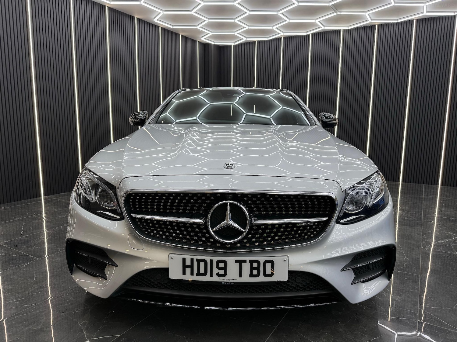 Used Mercedes-Benz E Class 2019 for sale - 76692923: Photo 8