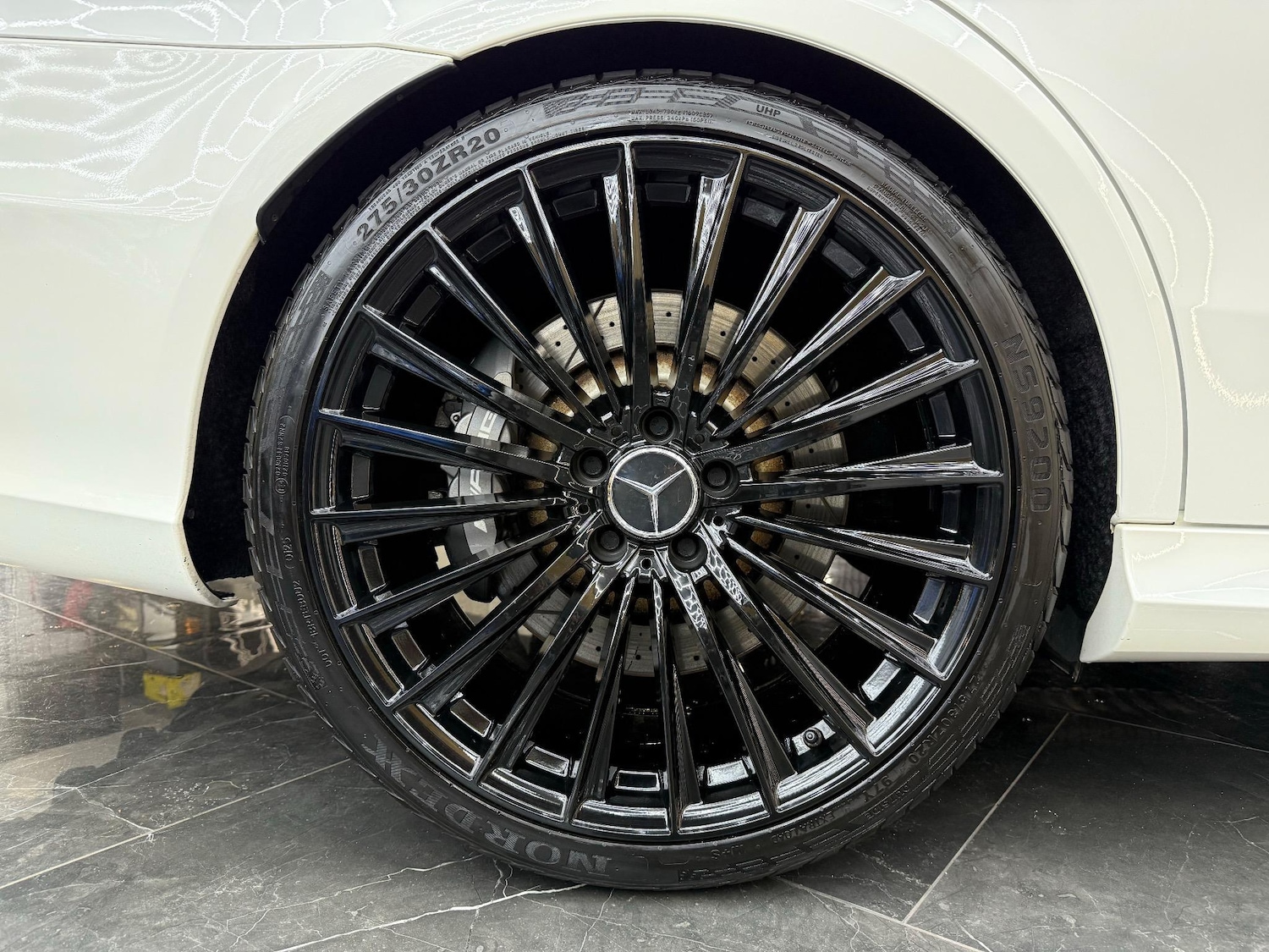 Used Mercedes-Benz E Class 2015 for sale - 76692917: Photo 27