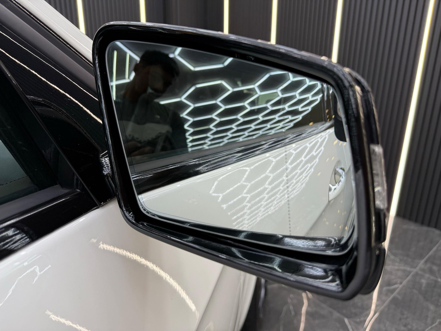 Used Mercedes-Benz E Class 2015 for sale - 76692917: Photo 38